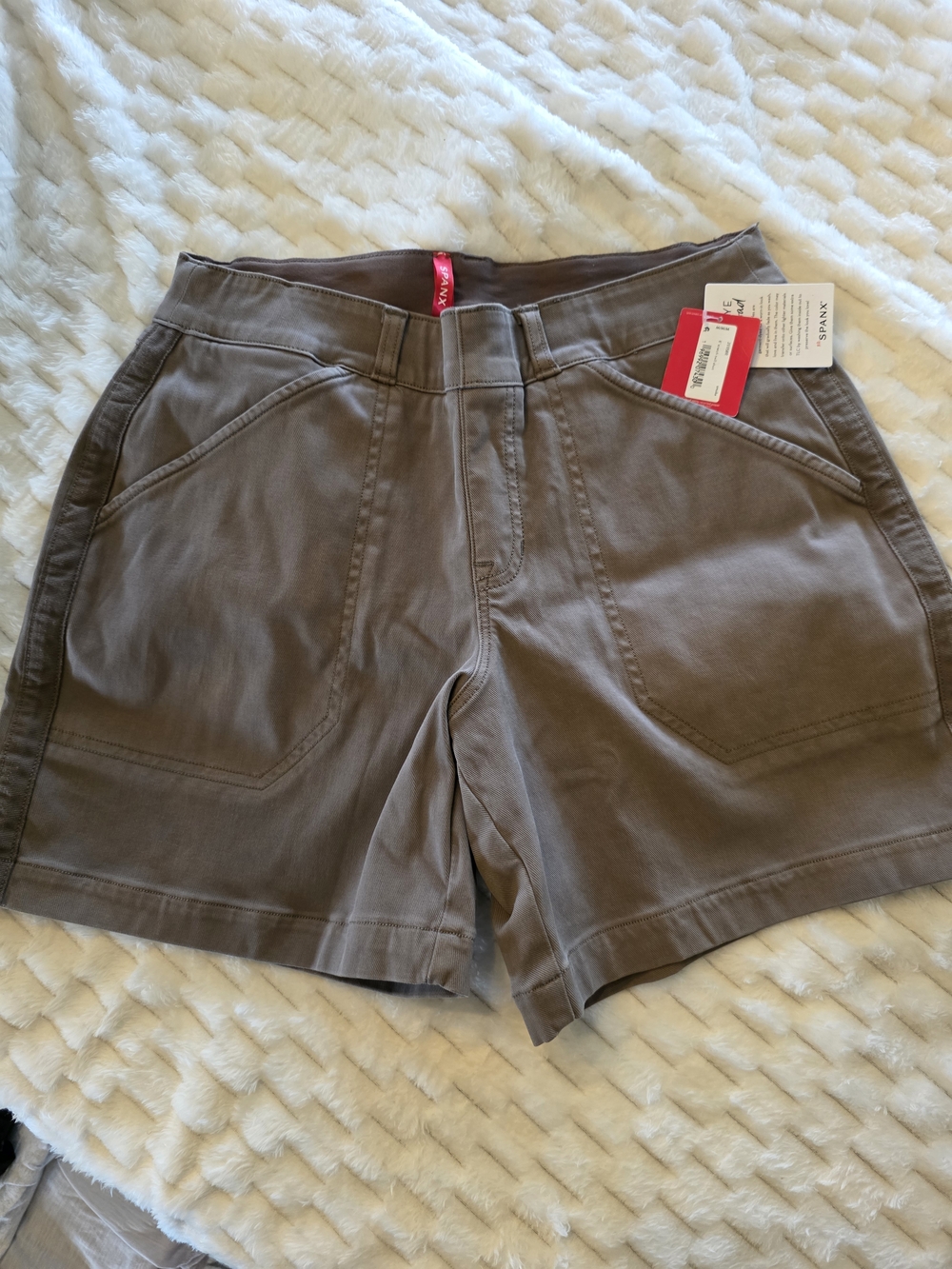 SPANX Utility High-Rise Shorts